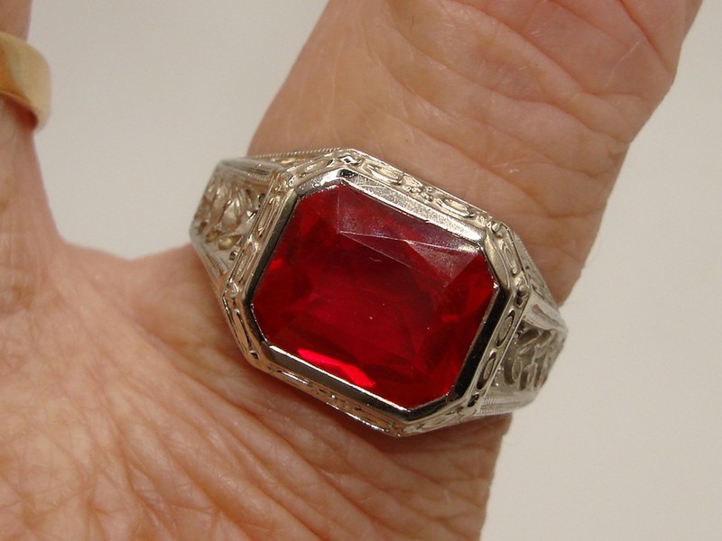 Vintage 1926 Art Nouveau 10K Gold Simulated Ruby Ring (Size 12)