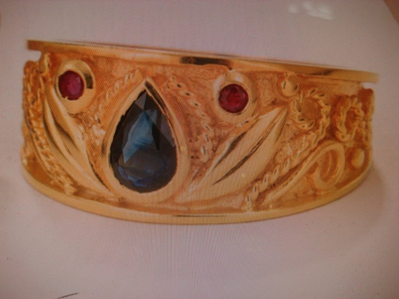 Regal Byzantine sapphire and ruby ring in 18K gold (size 11)