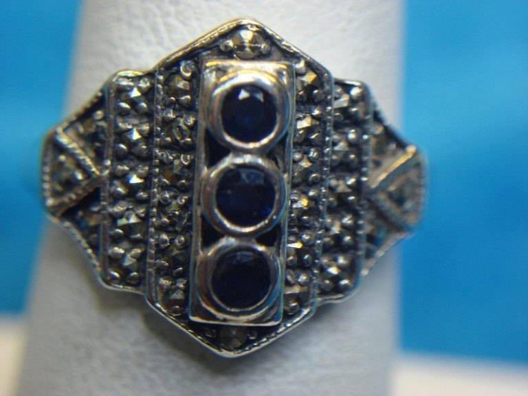 Vintage sterling silver ring with blue stones and marcasites, size 7
