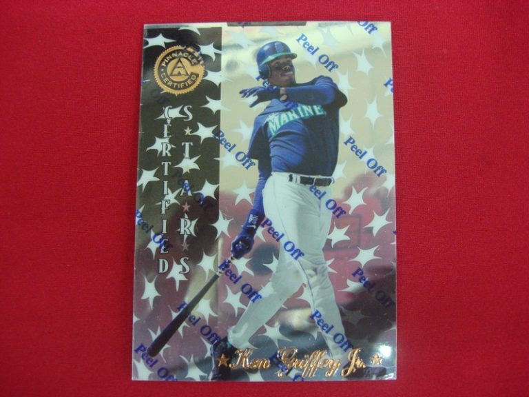 1997 Pinnacle Certified Stars Ken Griffey Jr. #136 Mariners Baseball Card (Mis-Cut)
