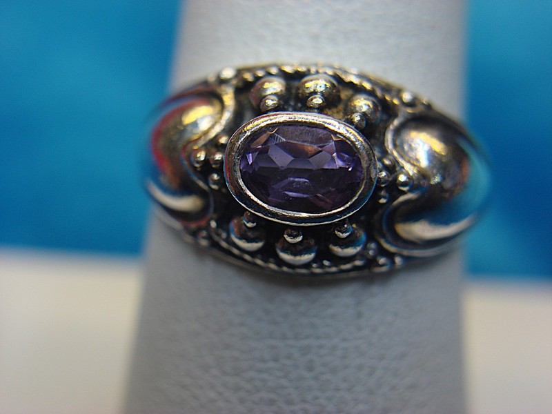 Vintage-style sterling silver ring with a purple stone (size 8)