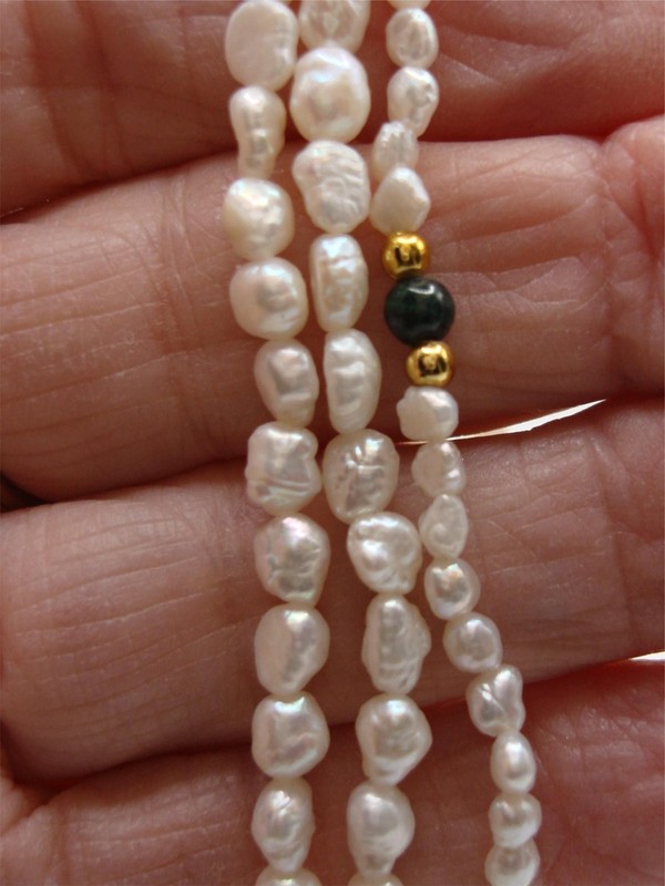 Vintage freshwater pearl choker and bracelet set with jadeite beads in gold tone