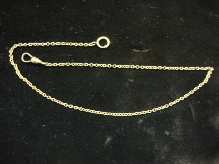 Vintage gold-tone pocket watch chain, 14.5 inches