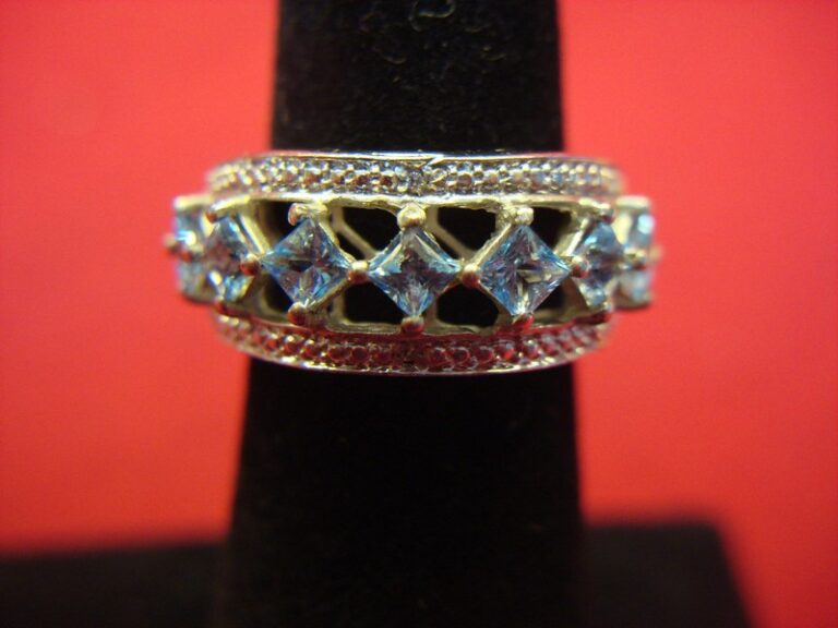 Sparkling blue stone filigree ring, size 5, by KARIS