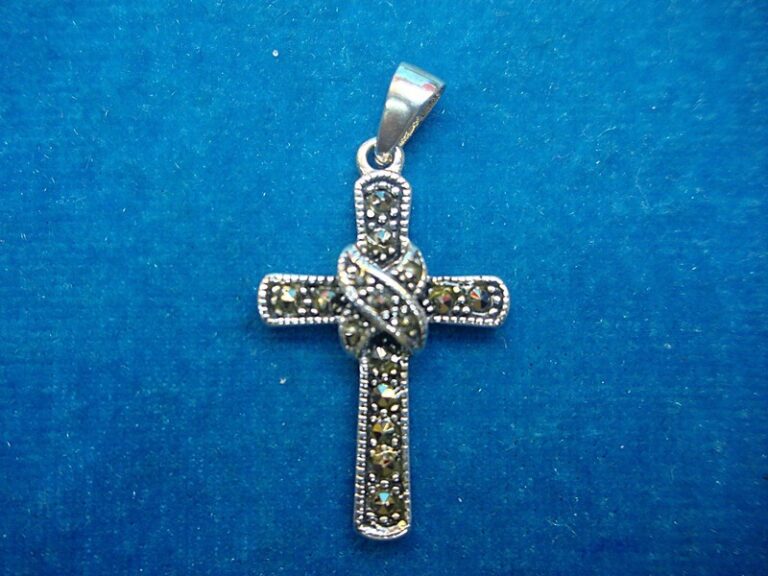 Sterling silver marcasite cross pendant