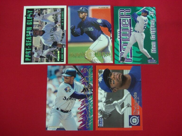 Ken Griffey Jr. Fleer & Tradition Insert Baseball Card Lot