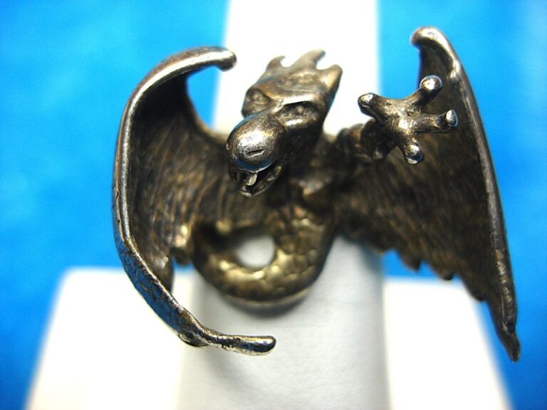Sterling silver flying dragon ring, size 7.5