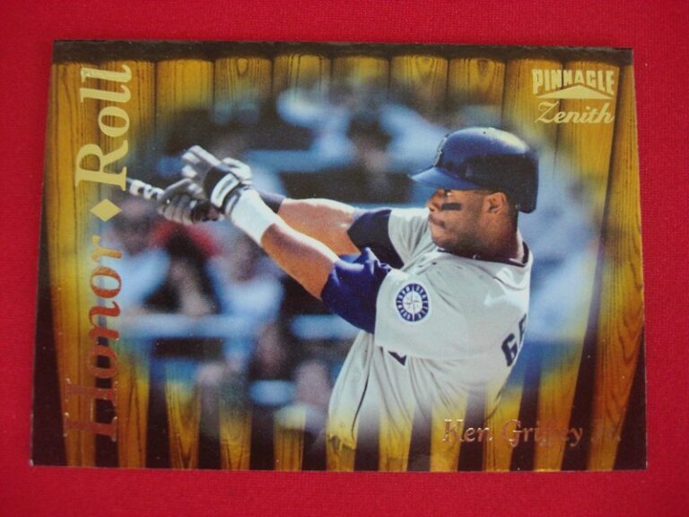 1996 Pinnacle Zenith Ken Griffey Jr. Honor Roll Foil Baseball Card #135