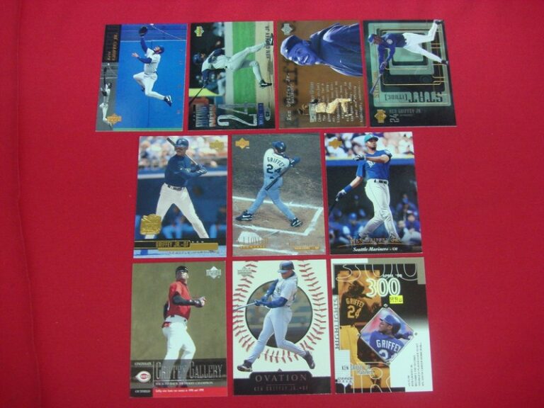 Ken Griffey Jr. Upper Deck Baseball Card Lot (10 Cards)