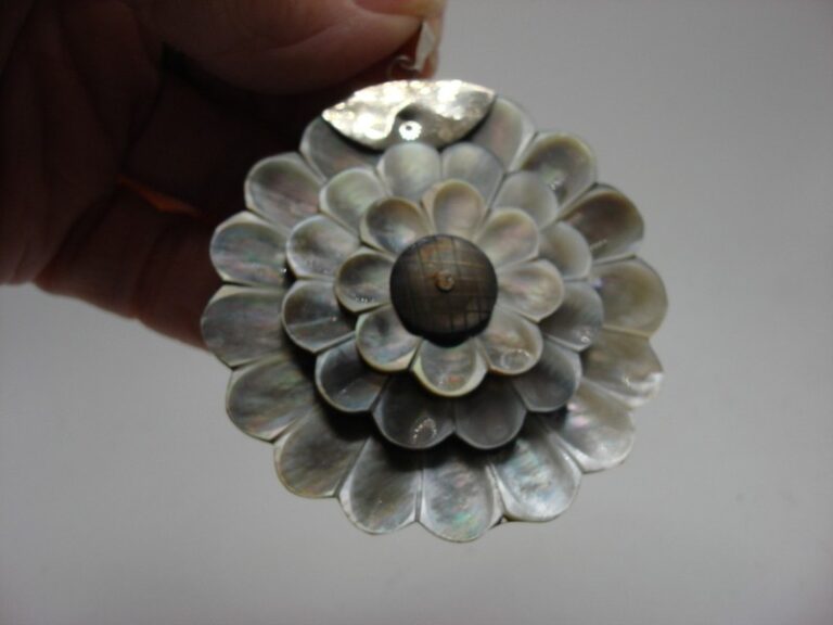 Vintage Sterling Silver Black Tahitian MOP Pendant - Estate Find (925)