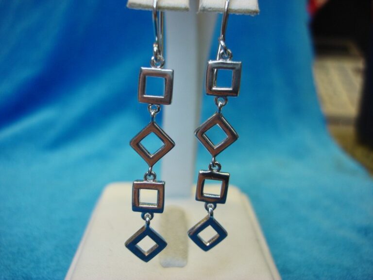 Stylish sterling silver cube earrings