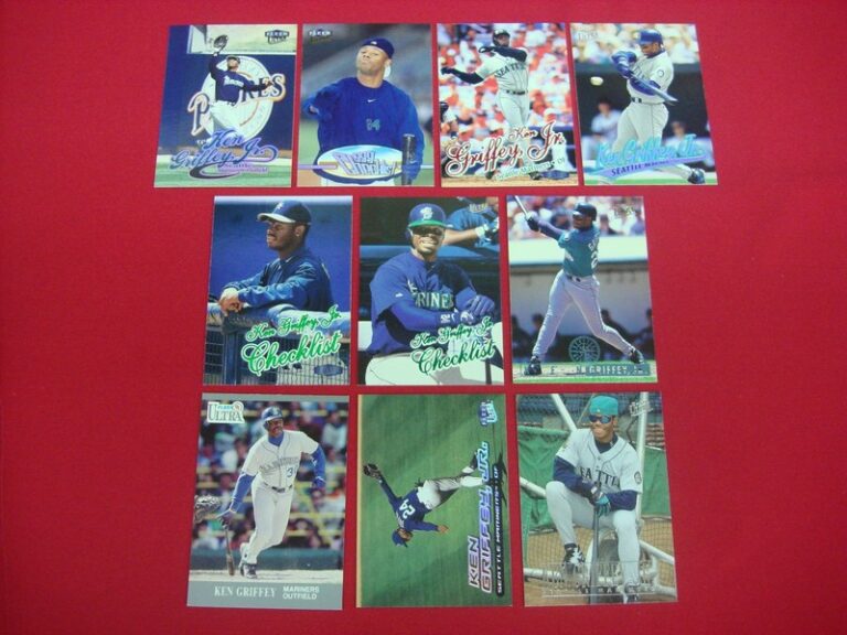 Ken Griffey Jr. Fleer Ultra Baseball Card Lot (10 Different Cards)
