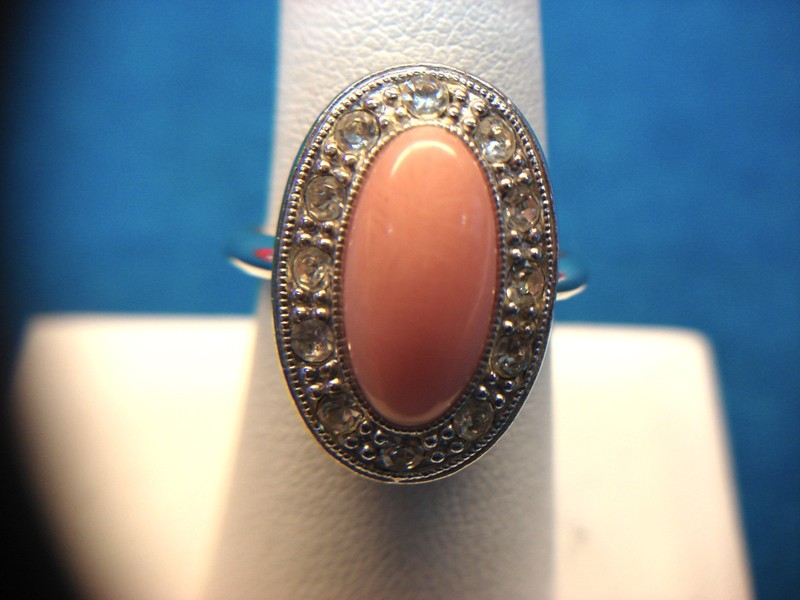 Avon pink oval stone ring with brilliants, adjustable size 6-9