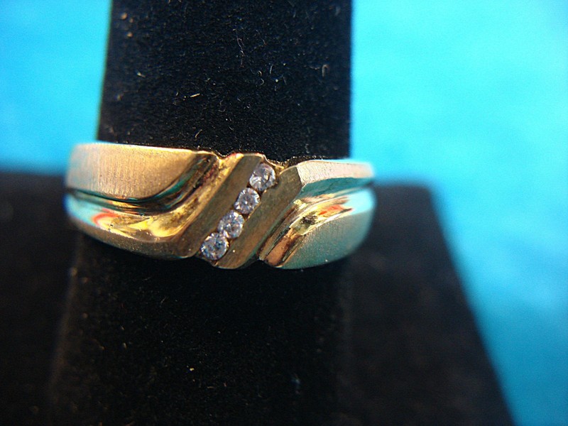 Men's Sterling Silver & Gold Vermeil Ring with 4 CZ Stones (Size 10) - Pre-Owned