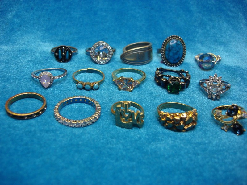Vintage and modern costume ring lot of 15