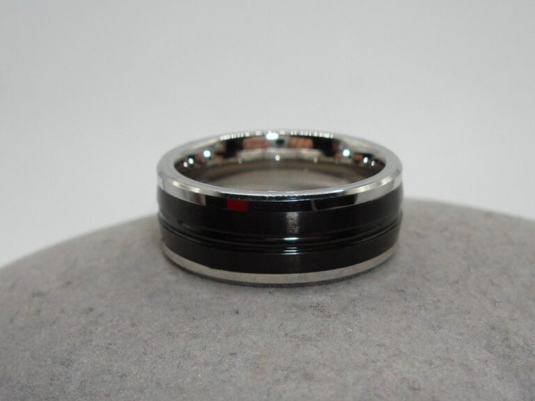 Triton Tungsten Carbide TC850 Ring, size 9.5, near mint condition