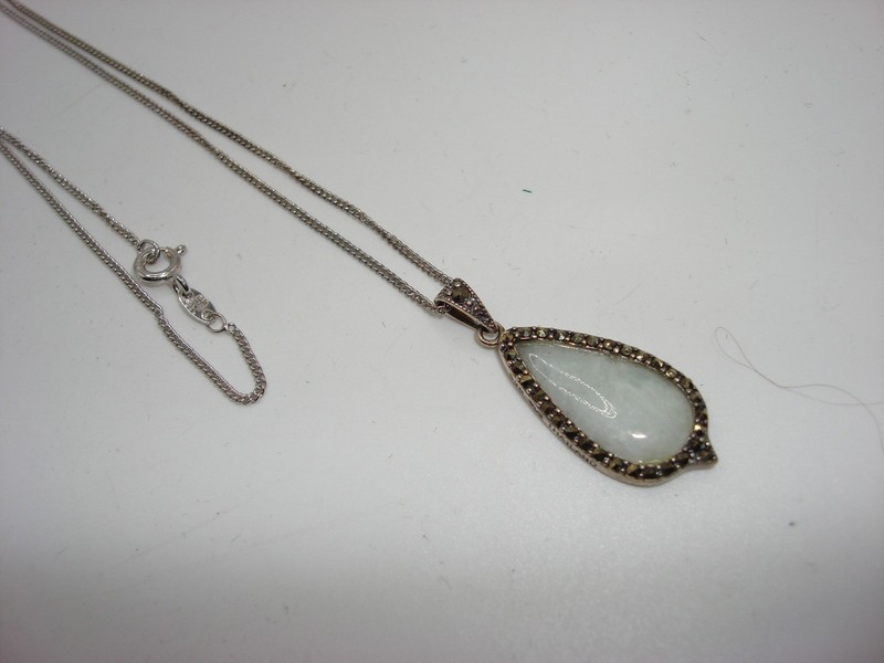 Sterling silver jade and marcasite pendant necklace by TORI HILL (Brand New)