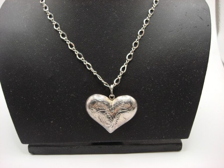 Vintage sterling silver puffy heart pendant necklace with 925 hallmark, 1 inch charm