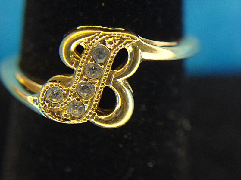 Vintage Avon gold-tone ring with sparkling 'B' and diamonds, size 9