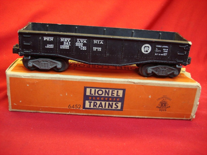 Lionel 6452 Black Pennsy Gondola train car with marked frame (6462) - partial original box