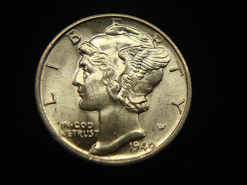 1940-D Mercury Dime - Uncirculated with Original Luster & Split Bands