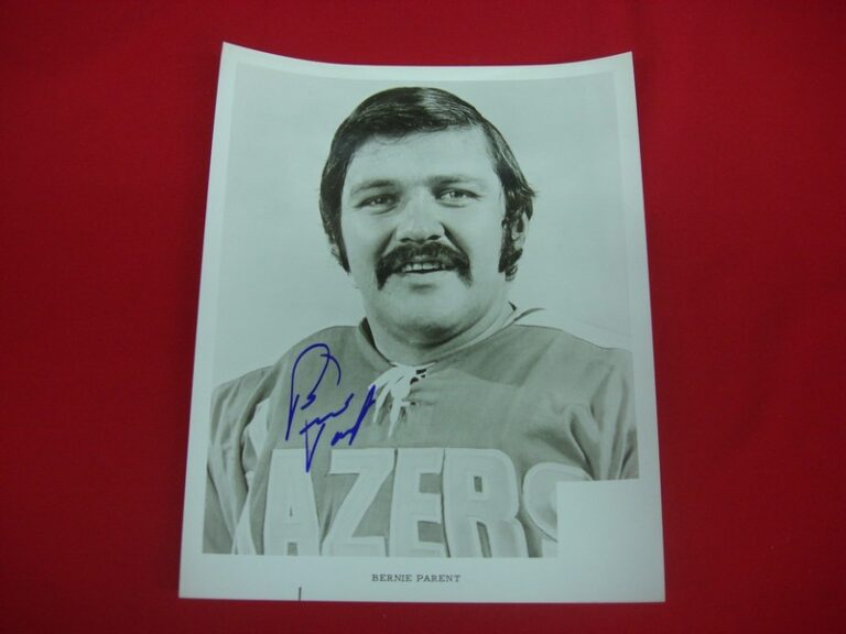 Bernie Parent signed 8x10 photo