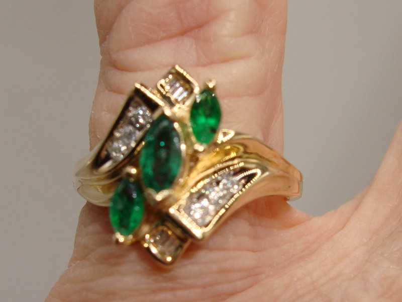 14K Solid Gold Garnet & Diamond Bypass Ring (Size 7)