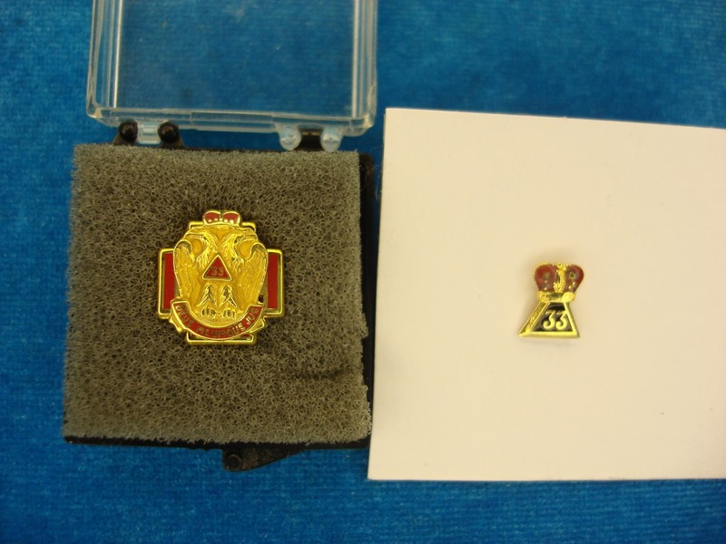 Vintage gold-filled Masonic pins set, 33rd Degree Scottish Rite and complementary pin
