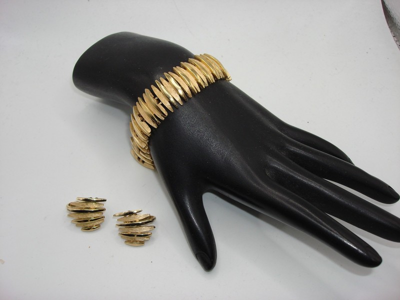 Vintage Trifari gold-tone bracelet and earring set with crown logo and marquise links