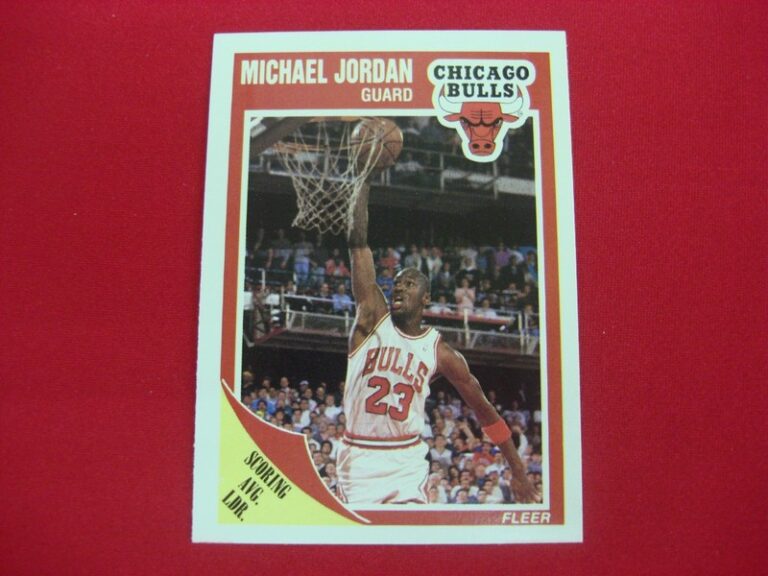 1989-90 Fleer Michael Jordan Scoring Average Leader Card (#21) - Chicago Bulls
