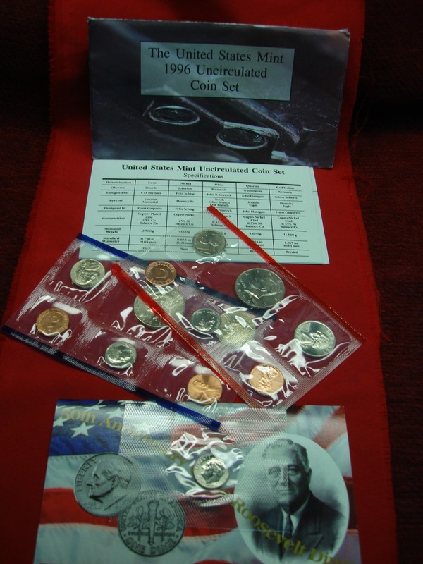1996 United States Mint Set - Complete with Rare 'W' Dime