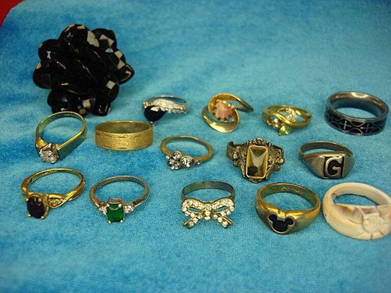 Vintage and modern estate ring lot of 15