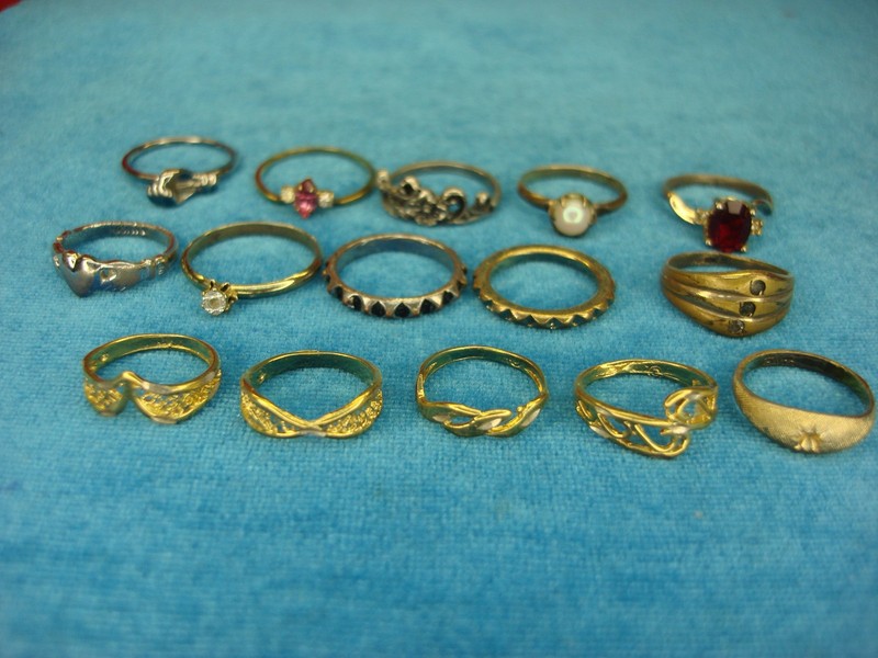 Vintage and modern fashion ring lot, 15 dainty and unique pieces