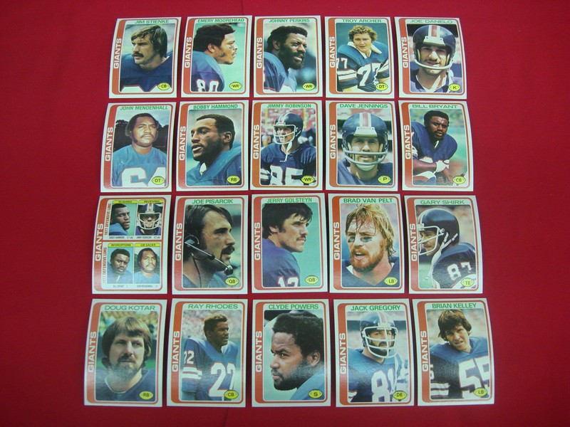 Vintage 1978 Topps New York Giants Football Card Lot