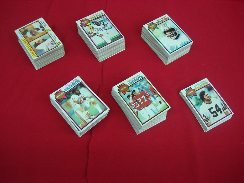 1979 Topps Football Card Lot - 441 Cards in Excellent to Mint Condition