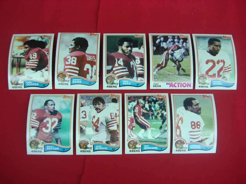1982 Topps San Francisco 49ers Football Card Lot