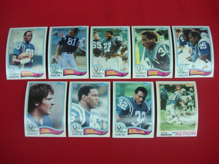 1982 Topps Baltimore Colts football card lot of 9 cards in excellent to mint condition