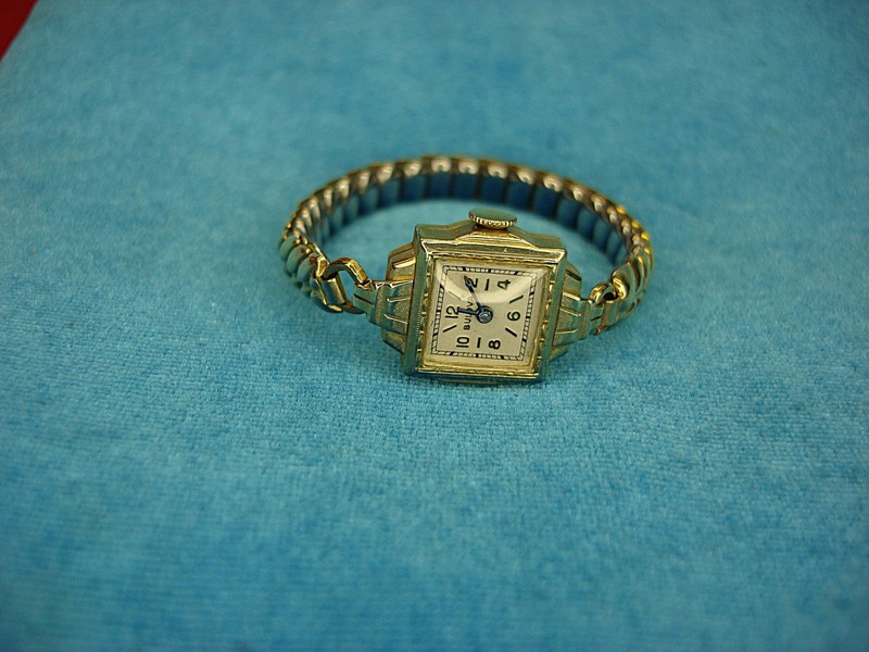 Vintage Bulova Ladies Watch - 10K RGP Case, Serviced & Excellent Condition