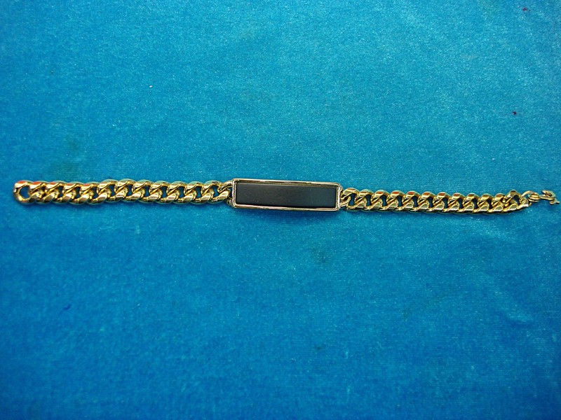 Vintage Speidel ID bracelet in gold tone with a black center piece, unworn condition