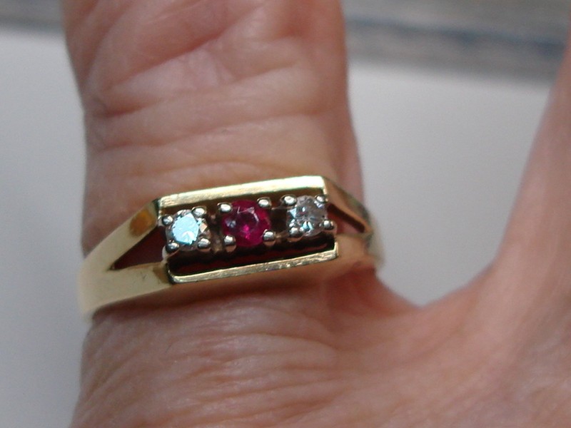 14K solid gold ring with ruby and diamonds, size 6