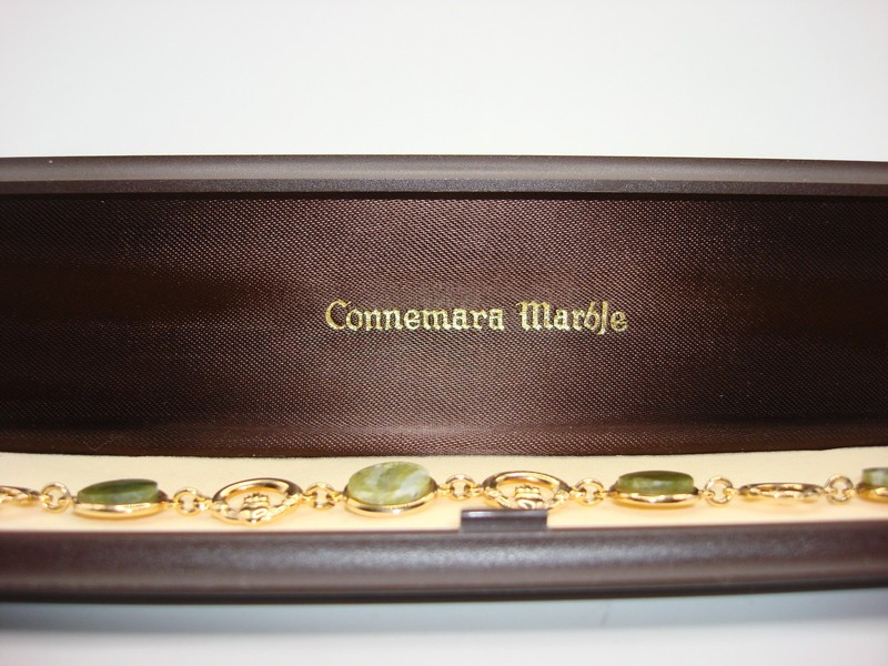 Vintage Connemara Marble Bracelet | 14k Rolled Gold | Celtic Design | New in Original Box