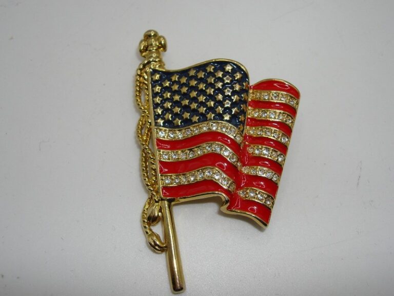 Vintage Monet 2001 American Flag Brooch