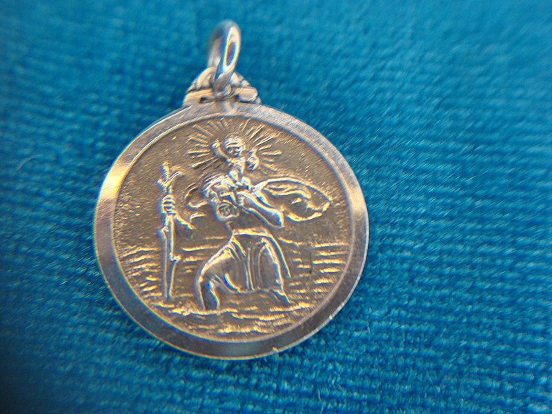 Sterling silver St. Christopher charm, pre-owned, 2.2 grams