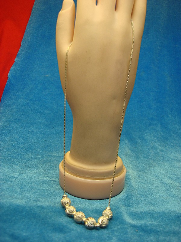 Sterling Silver Floating Bead Necklace