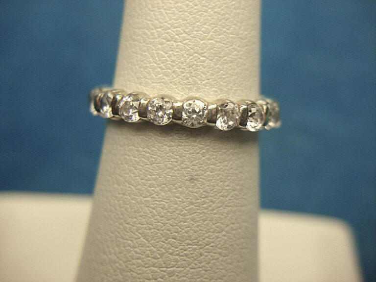 Sterling silver band ring with 360° cubic zirconia stones, size 6