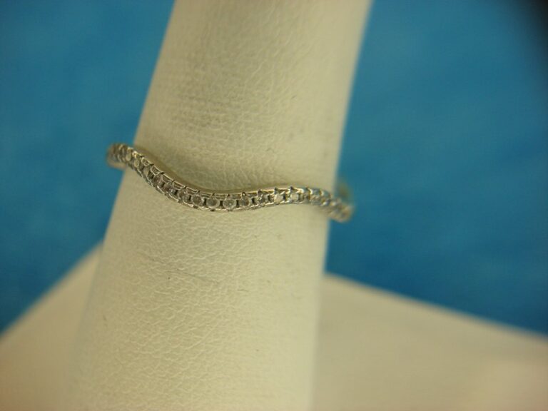 Sterling silver wave ring with 360 degrees of brilliants, size 7.75, pre-owned