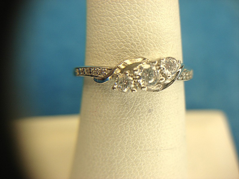 Sterling silver ring with simulated diamonds