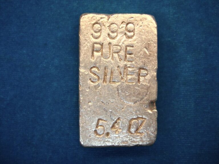 Vintage .999 fine silver bar, 5.40 avoirdupois ounces