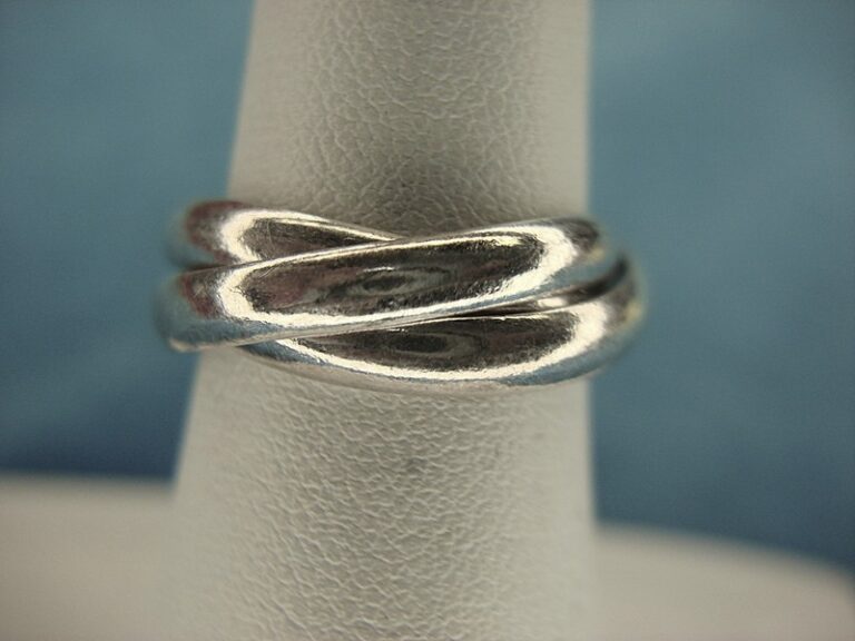 Sterling silver triple band ring, Russian wedding band, size 6.5, pre-owned
