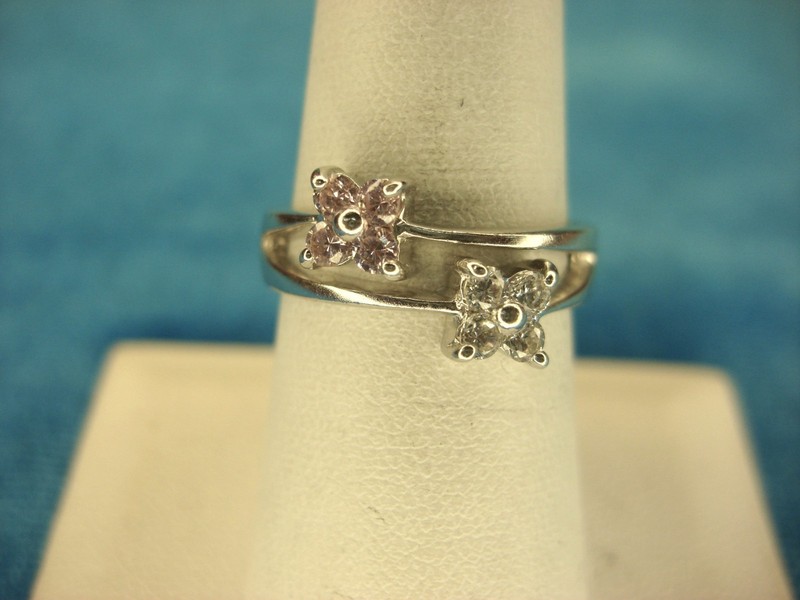 Sterling silver floral ring with pink and clear stones, size 7.5